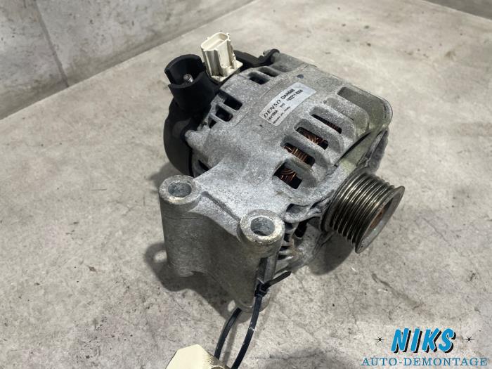 Used Dynamo Ford Focus 2 Wagon 1.6 Ti-VCT 16V Price on request offered by Niks autodemontage