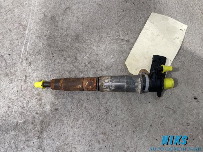 Usagé Injecteurs Renault Trafic New (FL) 2.0 dCi 16V 115 Prix sur demande proposé par Niks autodemontage