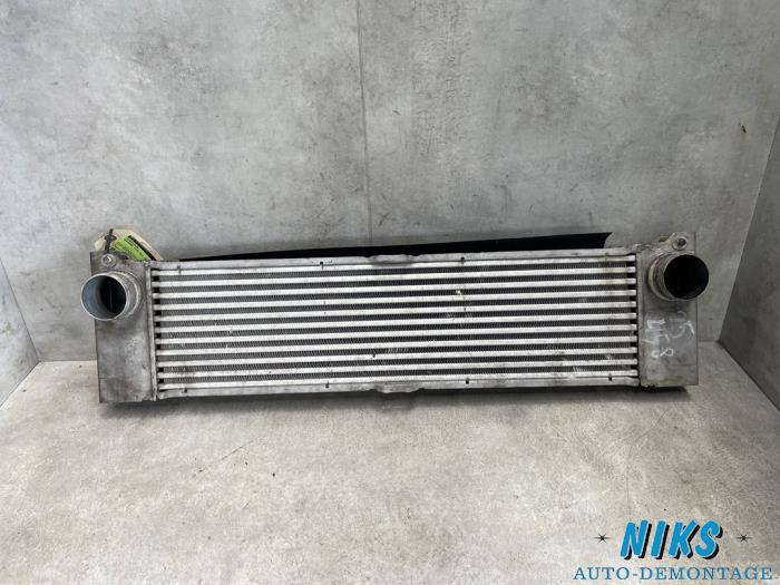 Usagé Intercooler Mercedes Vito (639.6) 2.2 109 CDI 16V Prix sur demande proposé par Niks autodemontage