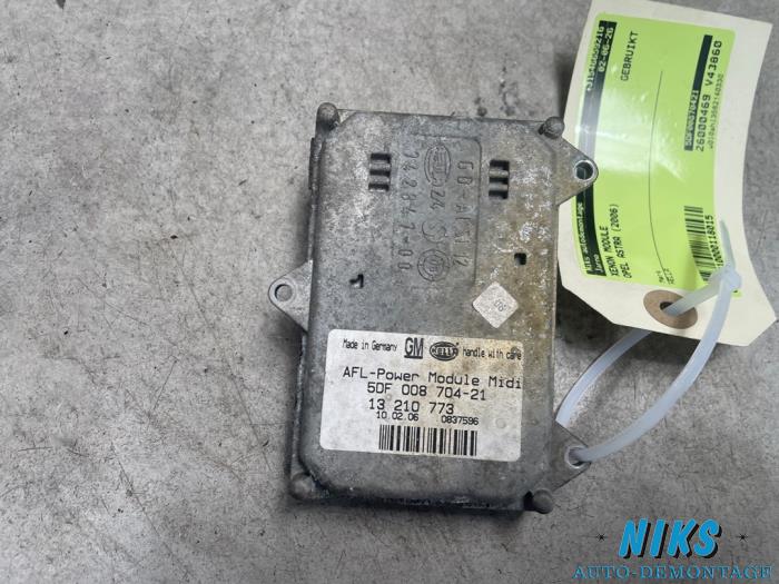Begagnade Xenonmodul Opel Astra H SW (L35) 1.4 16V Twinport Pris på förfrågan erbjuds av Niks autodemontage