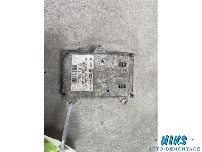 Begagnade Xenonmodul Opel Astra H SW (L35) 1.4 16V Twinport Pris på förfrågan erbjuds av Niks autodemontage