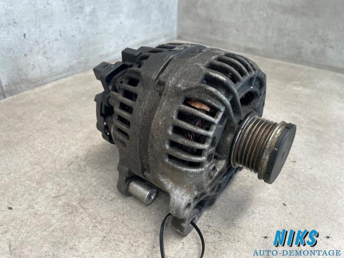 Dynamo Volkswagen Golf VI (5K1), 2008 / 2013 1.4 TSI 122 16V, Berline avec hayon arrière, Essence, 1.390cc, 90kW (122pk), FWD, CAXA, 2008-10 / 2012-11 (Occasion)