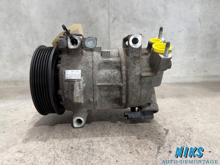 Usagé Pompe clim Peugeot 308 (4A/C) 1.6 16V THP Autom. Prix sur demande proposé par Niks autodemontage