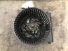 Heating and ventilation fan motor from a Seat Ibiza II (6K1) 1.9 SDi Select 2001