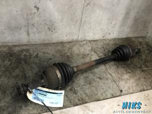 Used Front drive shaft, left Nissan Micra Price on request offered by Niks autodemontage