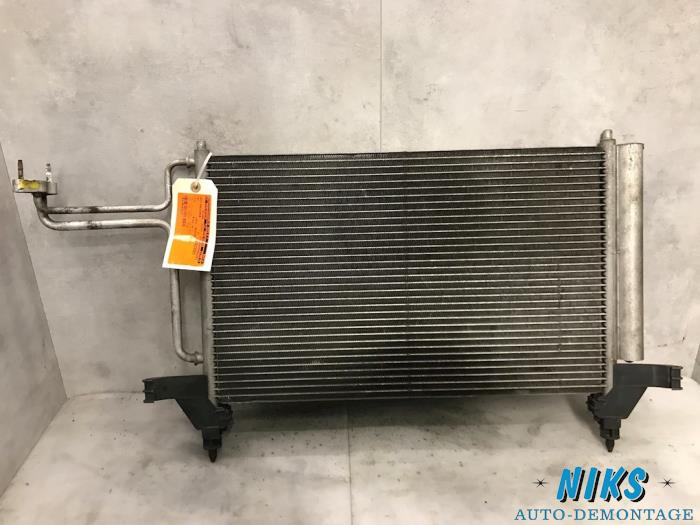 Usagé Radiateur clim Fiat Stilo (192A/B) 1.6 16V 5-Drs. Prix sur demande proposé par Niks autodemontage