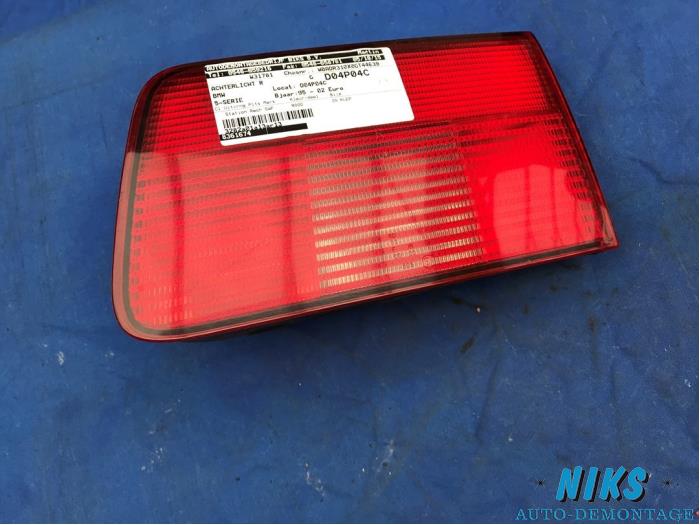 Taillight, right from a BMW 5-Serie 2000