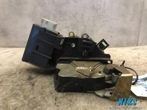 Used Rear door mechanism 4-door, right BMW 5-Serie Price on request offered by Niks autodemontage