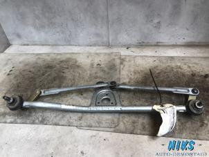 Used Wiper mechanism BMW 3 serie (E46/2) 323 Ci 24V Price on request offered by Niks autodemontage