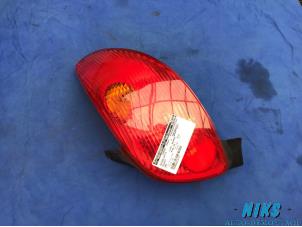 Used Taillight, right Peugeot 206 (2A/C/H/J/S) 1.4 HDi Price on request offered by Niks autodemontage