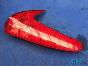 Used Taillight, left Peugeot 206 SW (2E/K) 2.0 HDi Price on request offered by Niks autodemontage