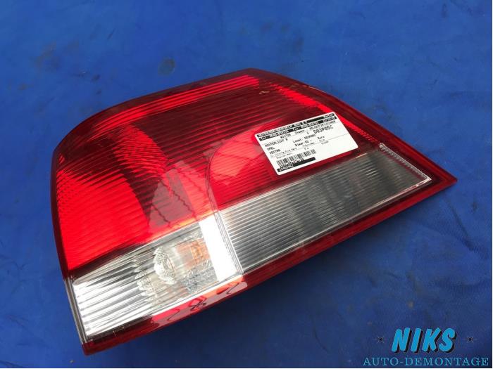 Taillight, right from a Opel Vectra 2007