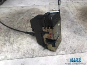 Used Rear door mechanism 4-door, right Renault Espace (JK) 2.0 16V Turbo Price on request offered by Niks autodemontage