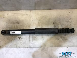 Used Rear shock absorber, left Renault Clio Price on request offered by Niks autodemontage