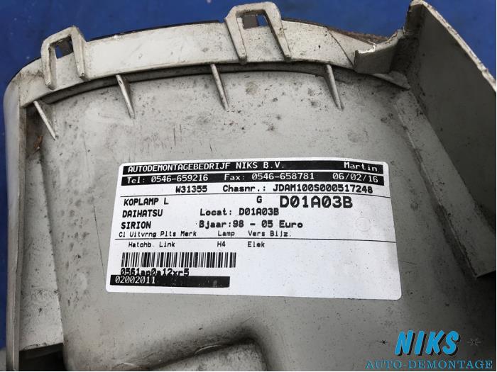 Headlight, left Daihatsu Sirion/Storia 1.0 12V 02002011