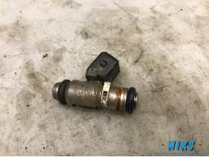 Used Injector (petrol injection) Fiat Panda (169) 1.1 Fire Price on request offered by Niks autodemontage