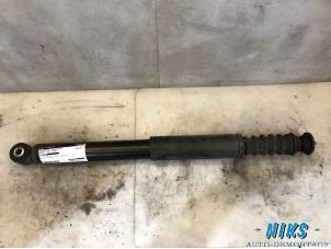 Used Rear shock absorber, left Renault Clio Price on request offered by Niks autodemontage