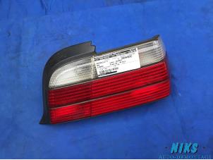 Used Taillight, right BMW 3 serie (E36/2) 318iS 1.8 16V Price on request offered by Niks autodemontage