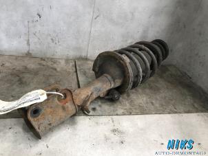 Used Front shock absorber rod, right Mercedes Vito Price on request offered by Niks autodemontage
