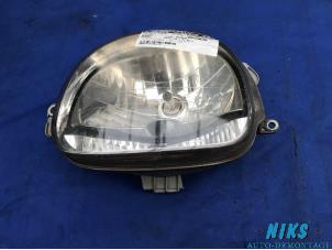 Used Headlight, left Renault Twingo Price on request offered by Niks autodemontage