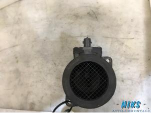 Luftdichtemesser van een Fiat Stilo (192A/B) 2.4 20V Abarth 3-Drs. 2002