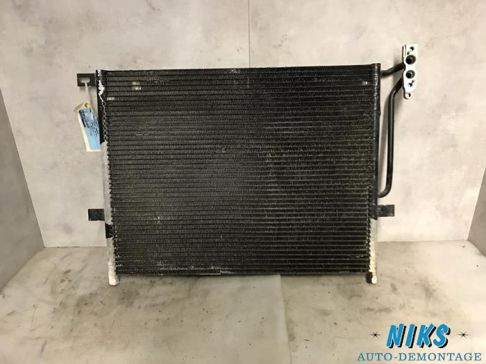 Air conditioning radiator from a BMW 3-Serie 2002