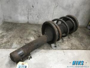 Used Front shock absorber rod, right Ford Transit 2.0 TDdi 16V 260S Price on request offered by Niks autodemontage