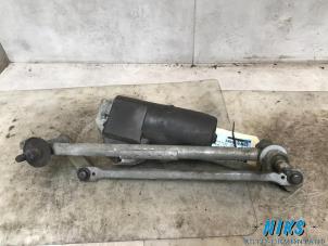 Used Wiper motor + mechanism Renault Scénic I (JA) 1.6 16V Price on request offered by Niks autodemontage