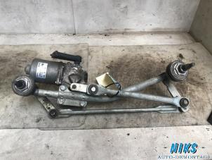 Used Wiper motor + mechanism Ford Fiesta Price on request offered by Niks autodemontage
