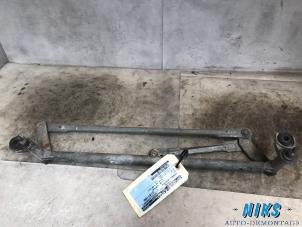 Used Wiper mechanism Volkswagen Golf V (1K1) 1.9 TDI Price on request offered by Niks autodemontage