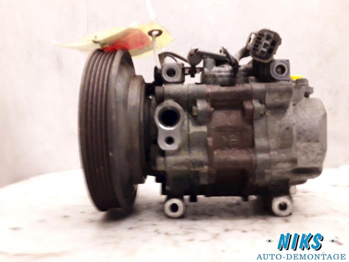 Usagé Pompe clim Toyota Corolla Prix sur demande proposé par Niks autodemontage