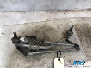 Used Wiper motor + mechanism Ford Fiesta 5 (JD/JH) 1.3 Price on request offered by Niks autodemontage