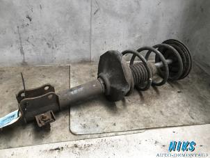 Used Rear shock absorber rod, left Suzuki Baleno (GC/GD) 1.3 GL 16V Price on request offered by Niks autodemontage