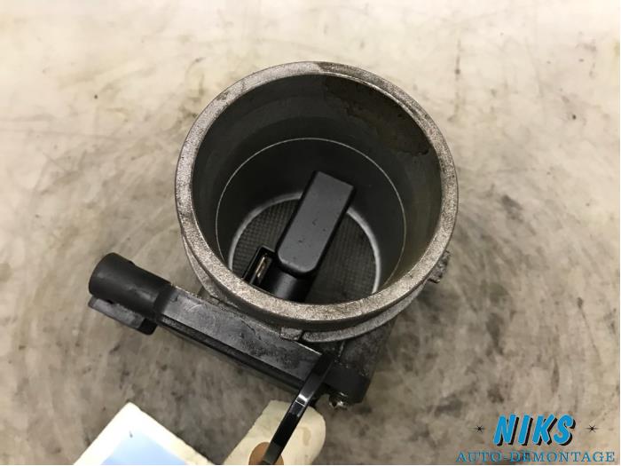 Luftdichtemesser van een Opel Vectra C 2.2 16V 2003