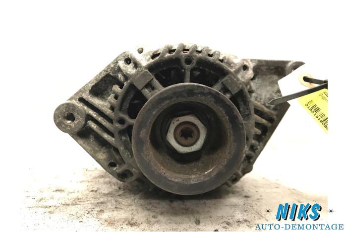 Gebrauchte Dynamo Renault Clio II (BB/CB) 1.6 Autom. Preis auf Anfrage angeboten von Niks autodemontage