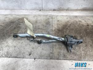 Used Wiper mechanism Toyota Aygo Price on request offered by Niks autodemontage