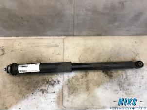 Used Rear shock absorber, right Toyota Aygo Price on request offered by Niks autodemontage