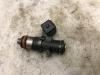Injector (petrol injection) from a Renault Clio 2009