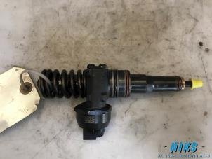 Used Injector (diesel) Volkswagen Golf IV (1J1) 1.9 TDI 100 Price on request offered by Niks autodemontage