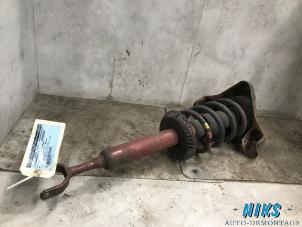 Used Front shock absorber rod, left Audi A4 Avant Quattro (B5) 2.8 V6 30V Price on request offered by Niks autodemontage