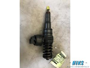 Used Injector (diesel) Volkswagen Polo Price on request offered by Niks autodemontage