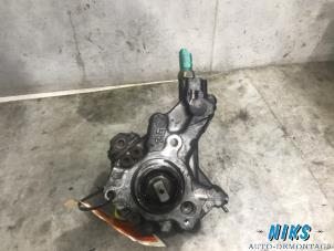 Used Mechanical fuel pump Peugeot 308 SW (4E/H) 2.0 HDi 16V FAP Price on request offered by Niks autodemontage