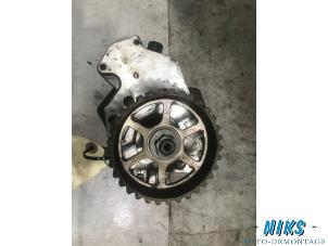 Used Mechanical fuel pump Renault Megane II Grandtour (KM) 1.9 dCi 120 Price on request offered by Niks autodemontage