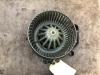 Heating and ventilation fan motor from a Volkswagen Passat (3B3) 2.0 20V 2002
