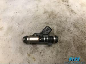 Used Injector (petrol injection) Peugeot 206 Price on request offered by Niks autodemontage