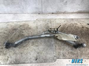 Used Wiper mechanism Peugeot 207/207+ (WA/WC/WM) 1.4 16V Price on request offered by Niks autodemontage