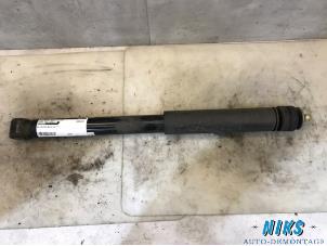 Used Rear shock absorber, right Honda Jazz Price on request offered by Niks autodemontage