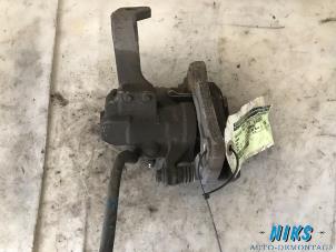 Used Rear brake calliper, right Honda Jazz Price on request offered by Niks autodemontage