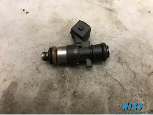 Used Injector (petrol injection) Renault Twingo Price on request offered by Niks autodemontage