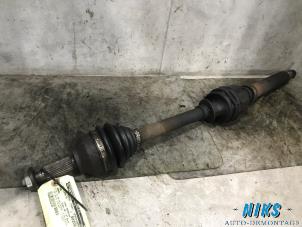 Used Front drive shaft, right Ford Mondeo III 2.0 16V Price on request offered by Niks autodemontage